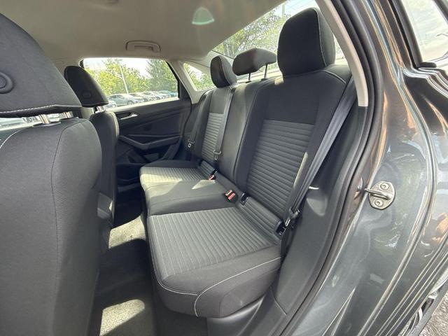 Photo of 2025 Platinum Gray Metallic Volkswagen Jetta