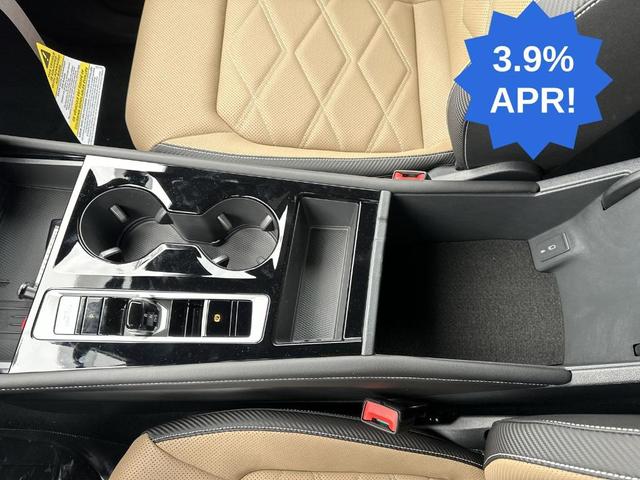 Photo of 2025 Deep Black Pearl Effect Volkswagen Atlas Cross Sport