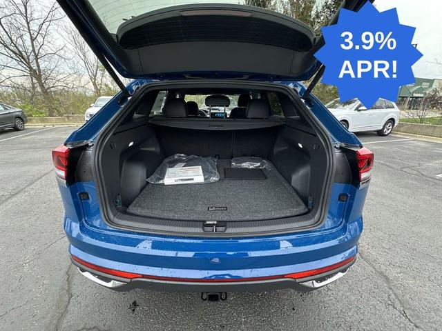 Photo of 2025 Mountain  Lake Blue Volkswagen Atlas Cross Sport
