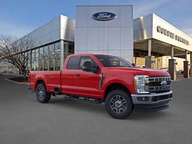 Photo of 2025 Race Red Ford F-350