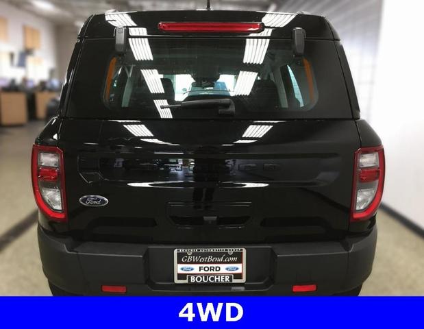 Photo of 2022 Shadow Black Ford Bronco Sport