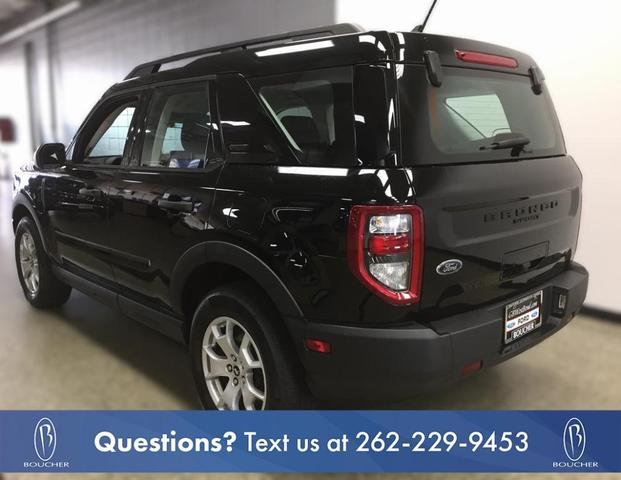 Photo of 2022 Shadow Black Ford Bronco Sport