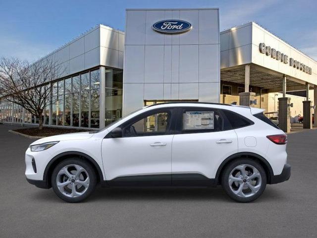 Photo of 2025 White Metallic Ford Escape
