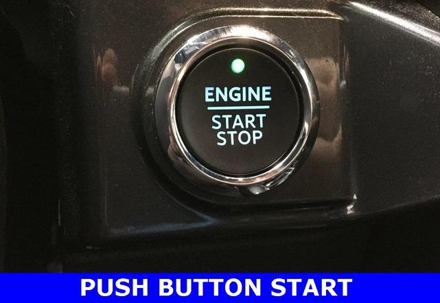 Photo of 2022 Oxford White Ford F-150