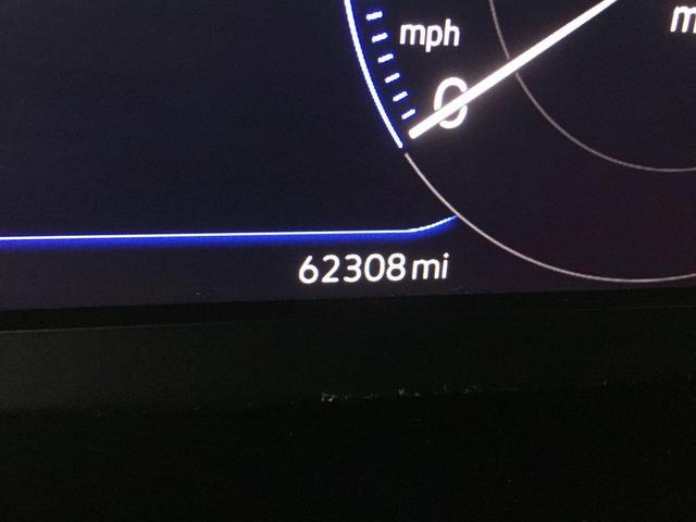 Photo of 2019 Pure White Volkswagen Jetta