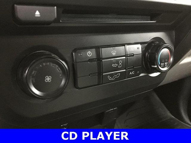 Photo of 2017 Oxford White Ford F-150