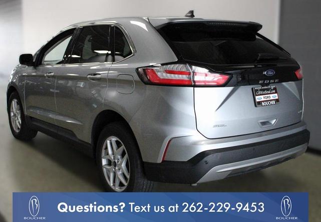 Photo of 2022 Iconic Silver Metallic Ford Edge