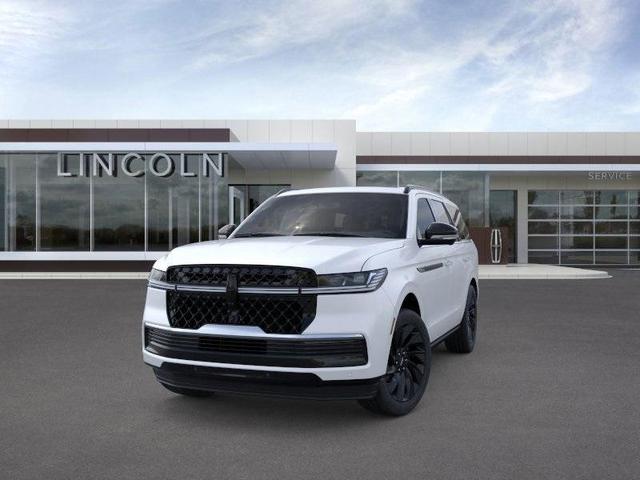 Photo of 2025 Pristine White Lincoln Navigator