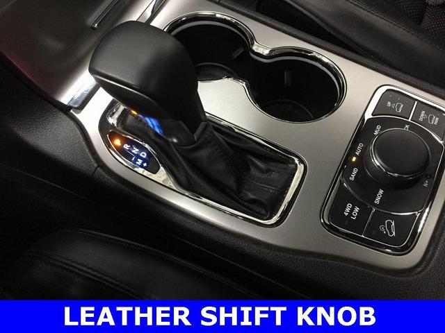 Photo of 2018 Walnut Brown Jeep Grand Cherokee
