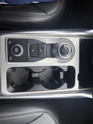 Photo of 2023 Green Metallic Ford Explorer