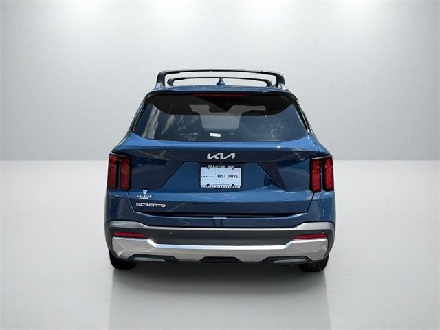 Photo of 2024 Midnight Black Kia Sorento