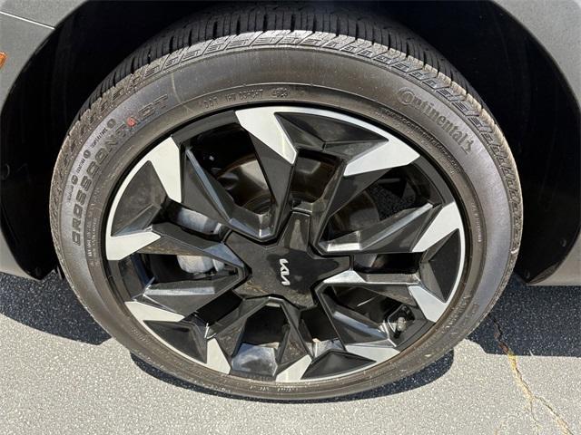 Photo of 2024 Midnight Black Kia Sorento