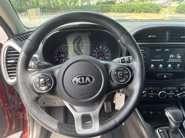 Photo of 2021 Mars Orange / Black Roof Kia Soul