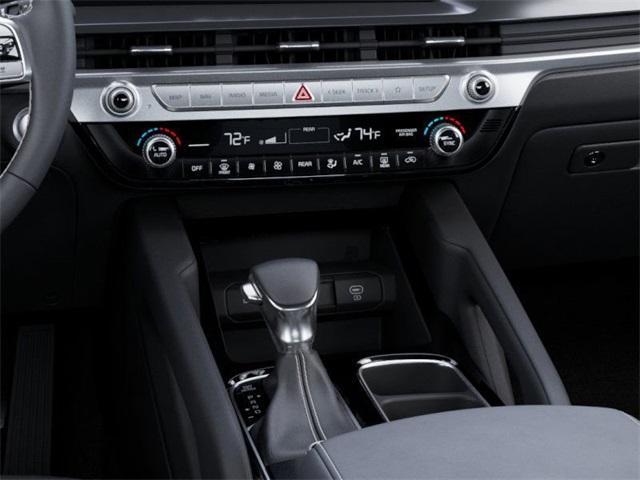 Photo of 2025 Everlasting Silver Kia Telluride
