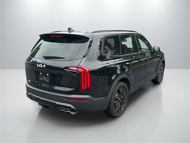 Photo of 2022 Ebony Black Kia Telluride