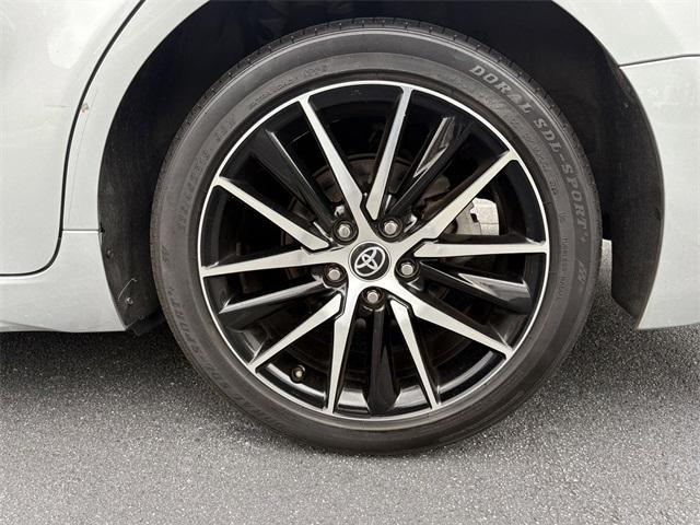 Photo of 2023 Silver Toyota Camry