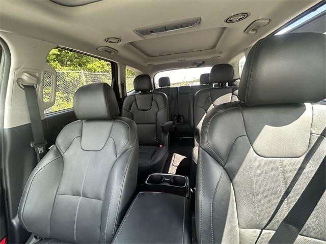 Photo of 2022 Ebony Black Kia Telluride