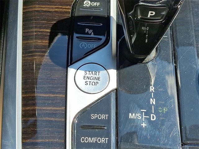 Photo of 2020 Jet Black BMW X5