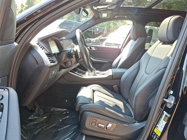 Photo of 2020 Jet Black BMW X5