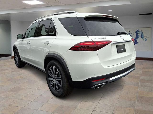 Photo of 2025 Polar White Mercedes-Benz GLE 450