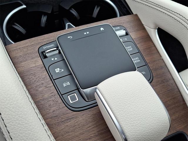 Photo of 2025 Polar White Mercedes-Benz GLE 450