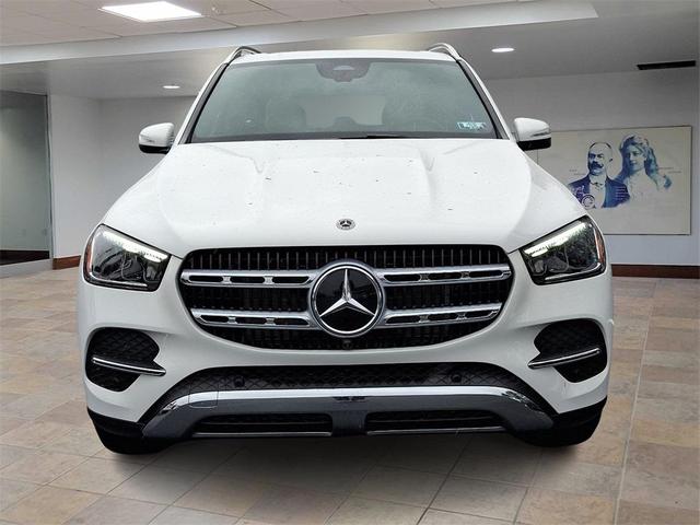 Photo of 2025 Polar White Mercedes-Benz GLE 450