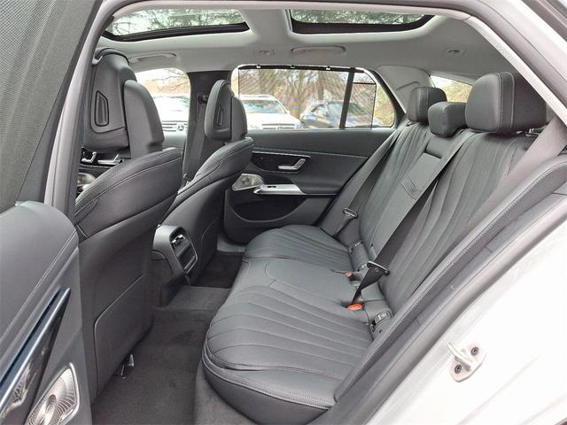 Photo of 2025 MANUFAKTUR Alpine Gray Mercedes-Benz E-Class