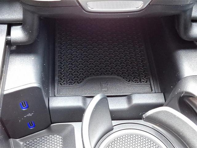 Photo of 2025 MANUFAKTUR Alpine Gray Mercedes-Benz E-Class