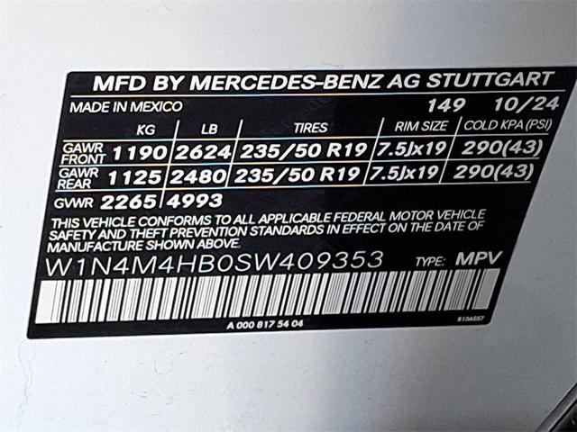 Photo of 2025 Polar White Mercedes-Benz GLB 250