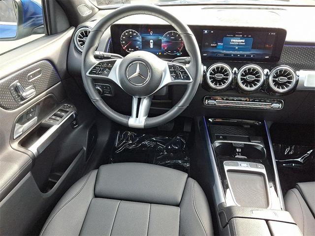 Photo of 2024 Starling Blue Metallic Mercedes-Benz GLB 250