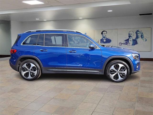 Photo of 2024 Starling Blue Metallic Mercedes-Benz GLB 250