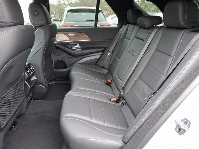 Photo of 2025 Cirrus Silver Metallic Mercedes-Benz GLE 450