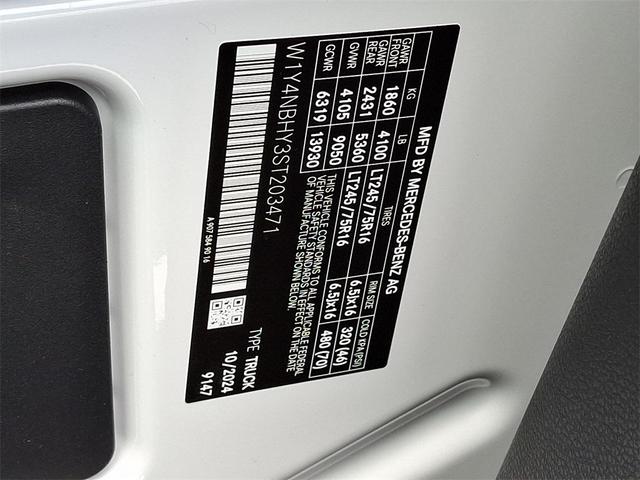 Photo of 2025 Arctic White Mercedes-Benz Sprinter 2500