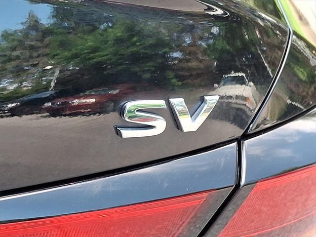 Photo of 2019 Super Black Clearcoat Nissan Altima