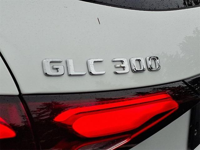 Photo of 2026 149 Mercedes-Benz GLC 300