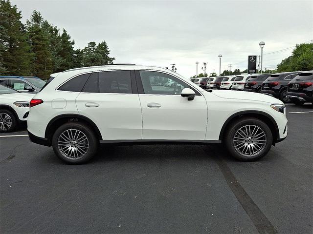 Photo of 2026 149 Mercedes-Benz GLC 300