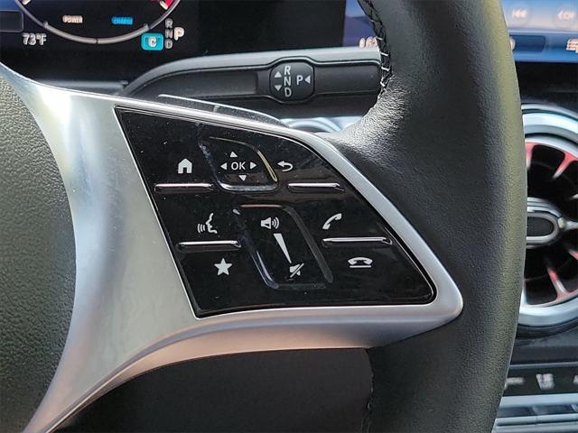 Photo of 2024 Night Black Mercedes-Benz GLB 250