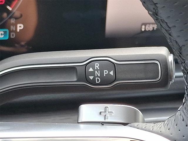 Photo of 2025 MANUFAKTUR Alpine Gray Mercedes-Benz GLS 450