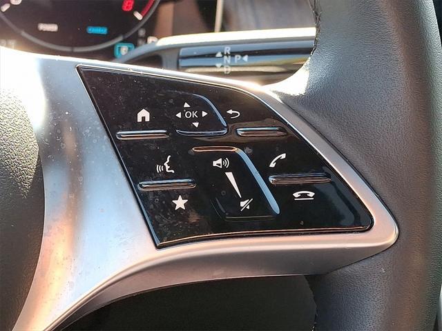 Photo of 2025 Black Mercedes-Benz GLC 300