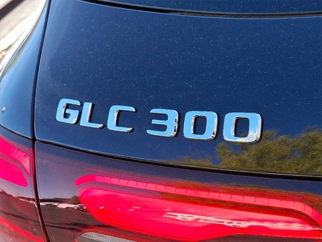 Photo of 2025 Black Mercedes-Benz GLC 300