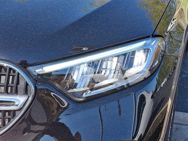 Photo of 2025 Black Mercedes-Benz GLC 300