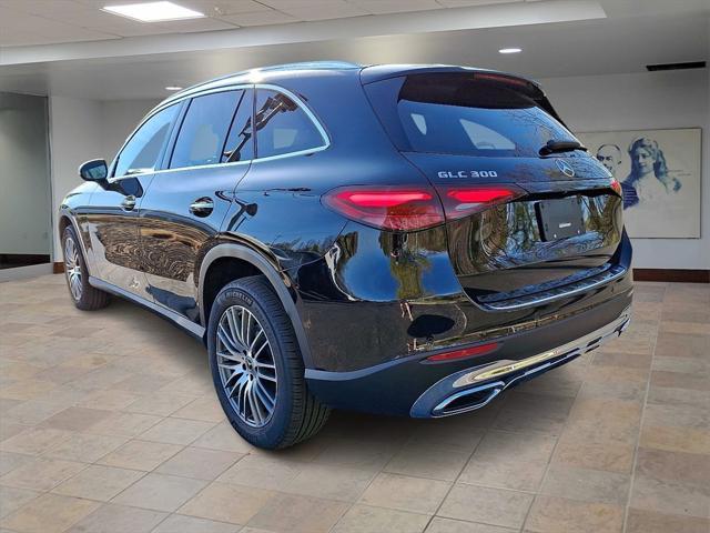 Photo of 2025 Black Mercedes-Benz GLC 300