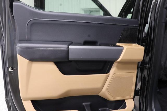 Photo of 2023 Agate Black Metallic Ford F-150