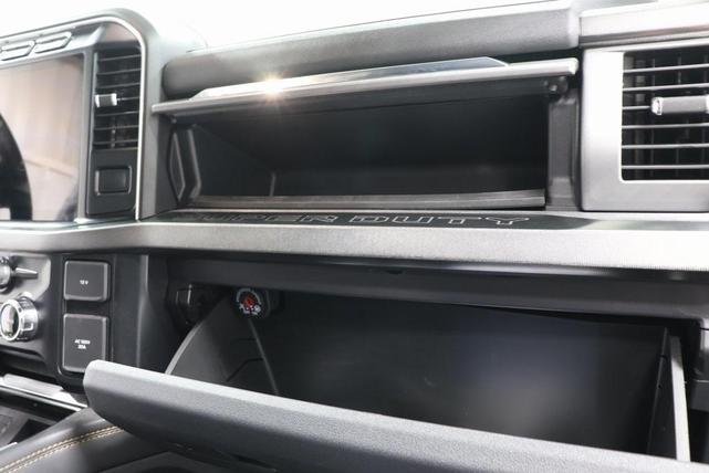 Photo of 2024 Agate Black Metallic Ford F-250
