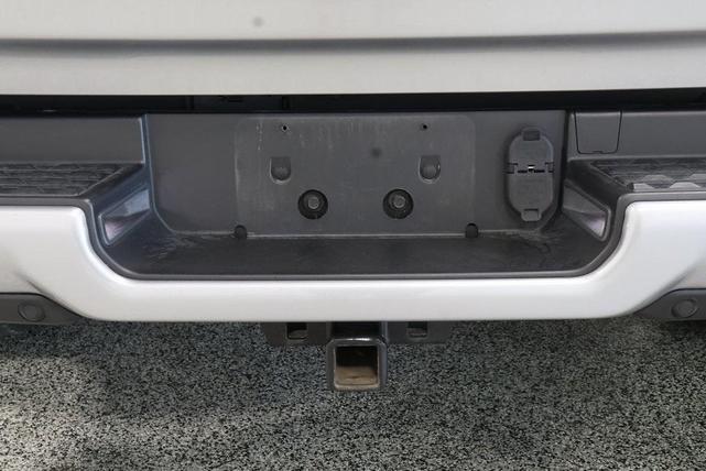 Photo of 2023 Billet Silver Metallic Clearcoat RAM 1500