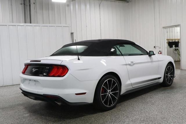 Photo of 2022 Oxford White Ford Mustang