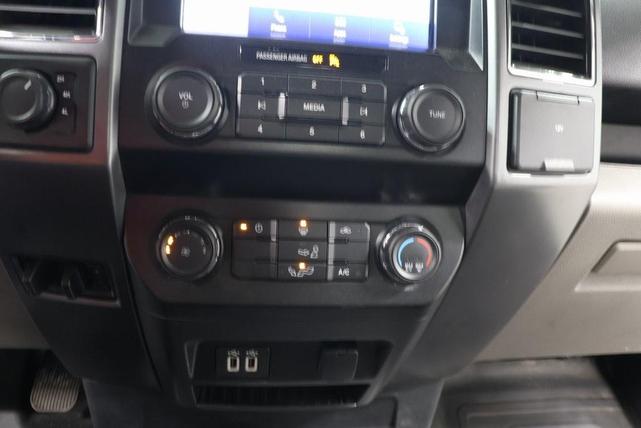 Photo of 2020 Oxford White Ford F-150