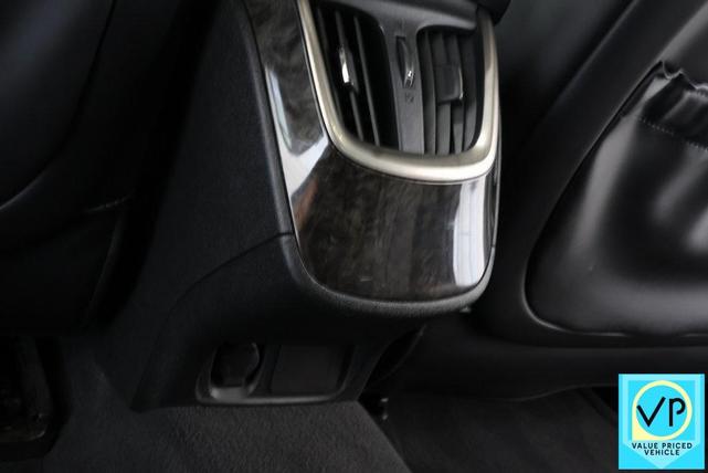 Photo of 2016 Quicksilver Metallic Buick LaCrosse