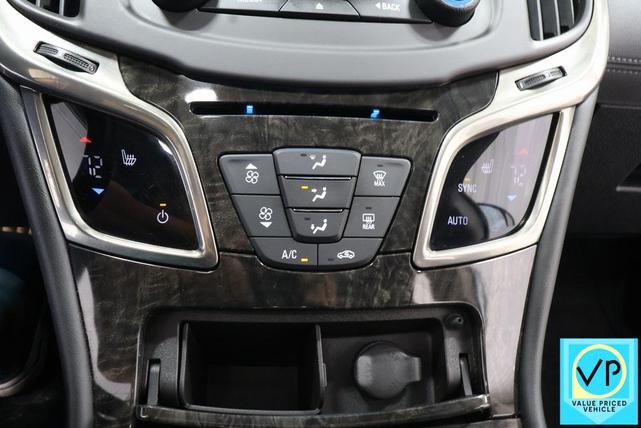 Photo of 2016 Quicksilver Metallic Buick LaCrosse