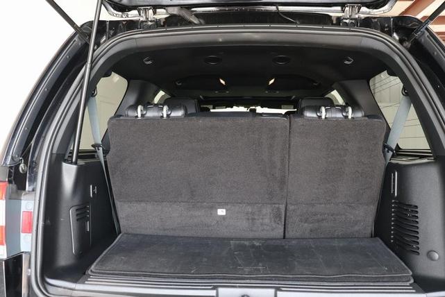 Photo of 2017 Black Velvet Lincoln Navigator